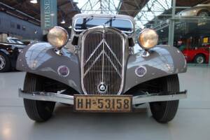 Image 4/43 of Citroën Traction Avant 7 C (1935)