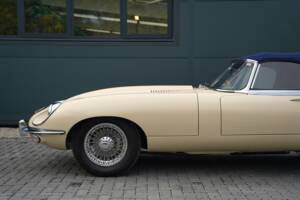 Imagen 23/50 de Jaguar E-Type (1969)