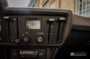 Image 13/22 of BMW 323i (1980)
