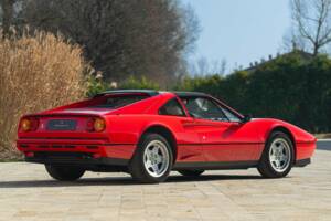 Afbeelding 12/50 van Ferrari 208 GTS Turbo (1986)
