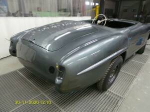 Image 4/66 de Mercedes-Benz 190 SL (1962)