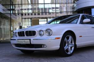 Imagen 11/77 de Jaguar XJ 8 4.2 (2005)