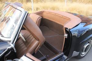 Image 11/19 of Mercedes-Benz 190 SL (1959)