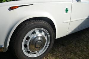 Image 19/20 of Alfa Romeo Giulia 1600 TI (1967)