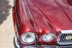 Image 8/44 of Jaguar XJ 12 (1990)