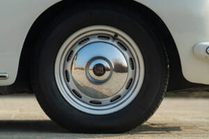 Immagine 16/50 di Porsche 356 B 1600 (1962)