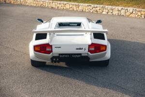 Image 5/73 of Lamborghini Countach LP 400 S (1980)