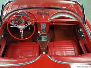 Image 24/45 of Chevrolet Corvette (1959)