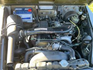 Image 32/39 of Mercedes-Benz 230 GE (SWB) (1986)