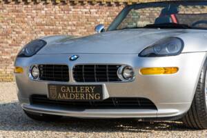 Image 26/50 of BMW Z8 (2002)