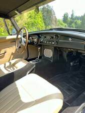 Image 13/18 of MG MGB (1965)