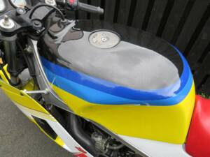 Image 18/43 de Suzuki RG 500 (1987)