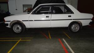 Bild 5/15 von Peugeot 305 (1982)