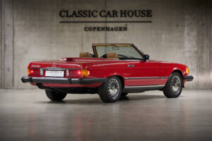 Image 12/89 of Mercedes-Benz 560 SL (1986)