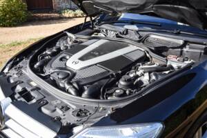 Bild 34/37 von Mercedes-Benz CL 600 (2007)