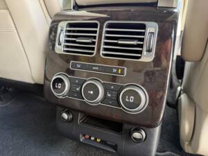 Bild 21/35 von Land Rover Range Rover Vogue TDV6 (2015)