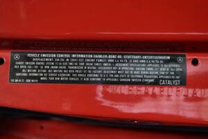 Image 57/94 of Mercedes-Benz 560 SL (1988)