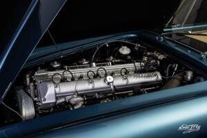 Imagen 8/8 de Aston Martin DB 4 Convertible Vantage (1962)