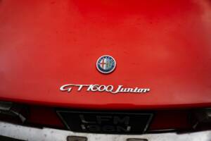Image 10/20 of Alfa Romeo Giulia 1600 GT Junior (1976)
