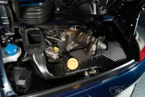 Image 7/19 of Porsche 911 Carrera (1999)