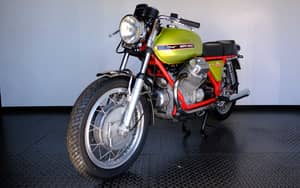 Immagine 35/80 di Moto Guzzi V7 Sport (1972)