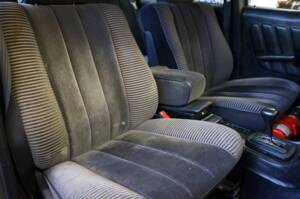 Image 21/36 de Mercedes-Benz 280 E (1982)