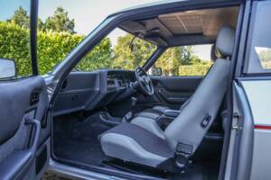 Image 36/50 of Ford Capri 2,8i (1987)