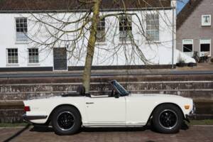 Image 49/50 de Triumph TR 6 (1970)