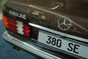 Bild 8/50 von Mercedes-Benz 380 SE (1984)