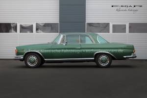 Image 4/24 of Mercedes-Benz 280 SE 3,5 (1970)