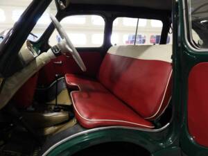 Image 2/10 of FIAT 600 D Multipla (1966)