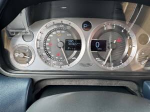 Bild 30/30 von Aston Martin DB 9 Volante (2006)