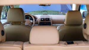 Immagine 44/70 di Porsche Cayenne S (2007)