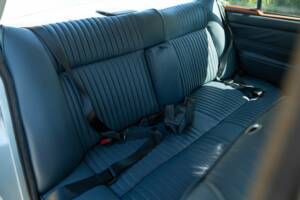 Image 39/50 de Jaguar XJ 6 4.2 (1970)