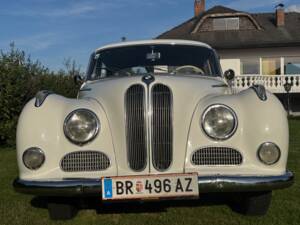 Image 1/52 of BMW 502 (1956)