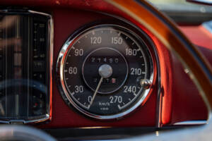 Image 29/43 of Mercedes-Benz 300 SL Roadster (1958)