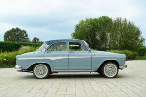 Afbeelding 5/50 van SIMCA Aronde P 60 Monthléry Spéciale (1960)