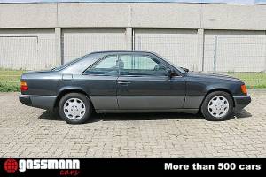 Bild 3/15 von Mercedes-Benz 230 CE (1992)