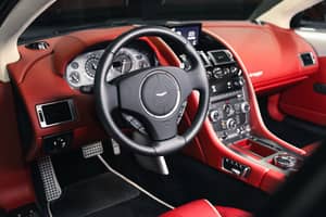 Image 25/38 of Aston Martin Virage (2012)
