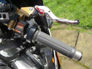 Afbeelding 12/41 van Honda VFR 400R (1992)