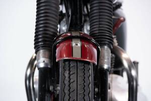 Image 32/50 de Triumph DUMMY (1969)