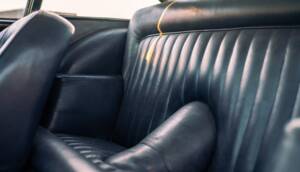 Image 20/24 of Aston Martin DB 4 (1962)