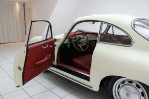 Image 4/23 of Porsche 356 C 1600 SC (1964)