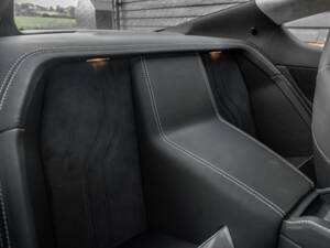 Image 14/77 of Aston Martin DBS (2009)