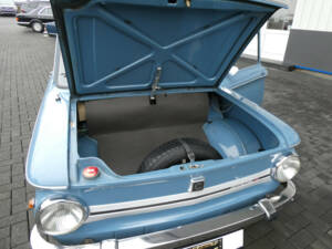 Bild 17/26 von NSU Prinz 4 L (1971)