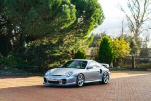 Bild 2/25 von Porsche 911 GT2 (2003)