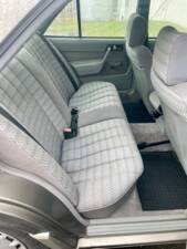 Bild 11/12 von Mercedes-Benz 190 D 2.5 (1990)