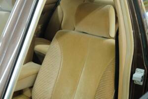 Bild 40/50 von Mercedes-Benz 280 SEL (1983)