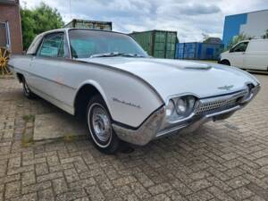 Obraz 7/8 pojazdu Ford Thunderbird Landau Coupe (1962)