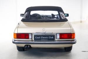 Bild 8/36 von Mercedes-Benz 350 SEL (1978)